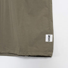 Load image into Gallery viewer, Uniform Bridge Windbreak T-shirt