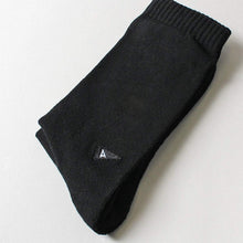 Load image into Gallery viewer, Arvin Goods Casual Crew Socks
