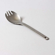 Load image into Gallery viewer, Snow Peak Titanium Spork
